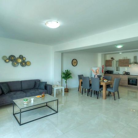 Bright & Modern 2Bedrooms With Sea Views Gogzr-2 Gzira Eksteriør bilde